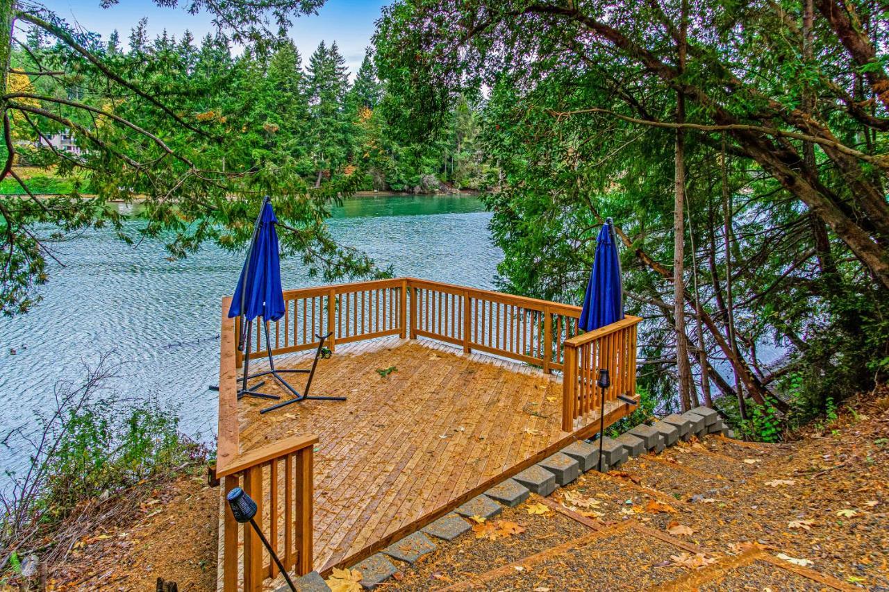 Rocky Point Retreat Villa Bremerton Exterior photo