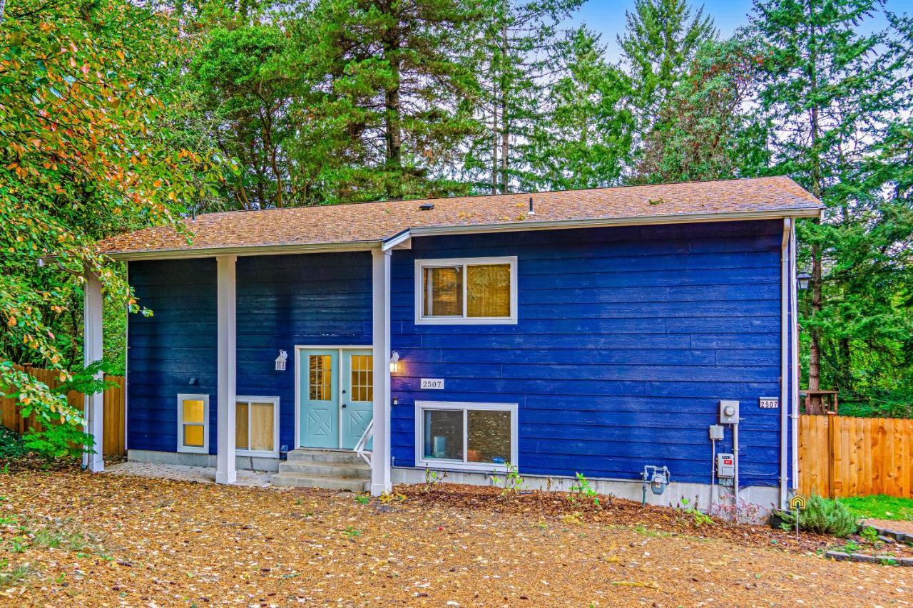 Rocky Point Retreat Villa Bremerton Exterior photo